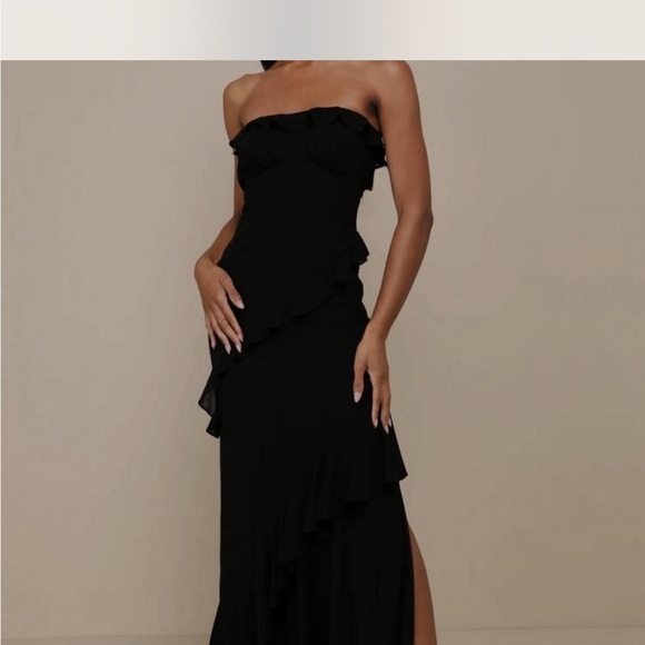 Lulu's Black Strapless Ruffle Dress - Picture 1 of 2